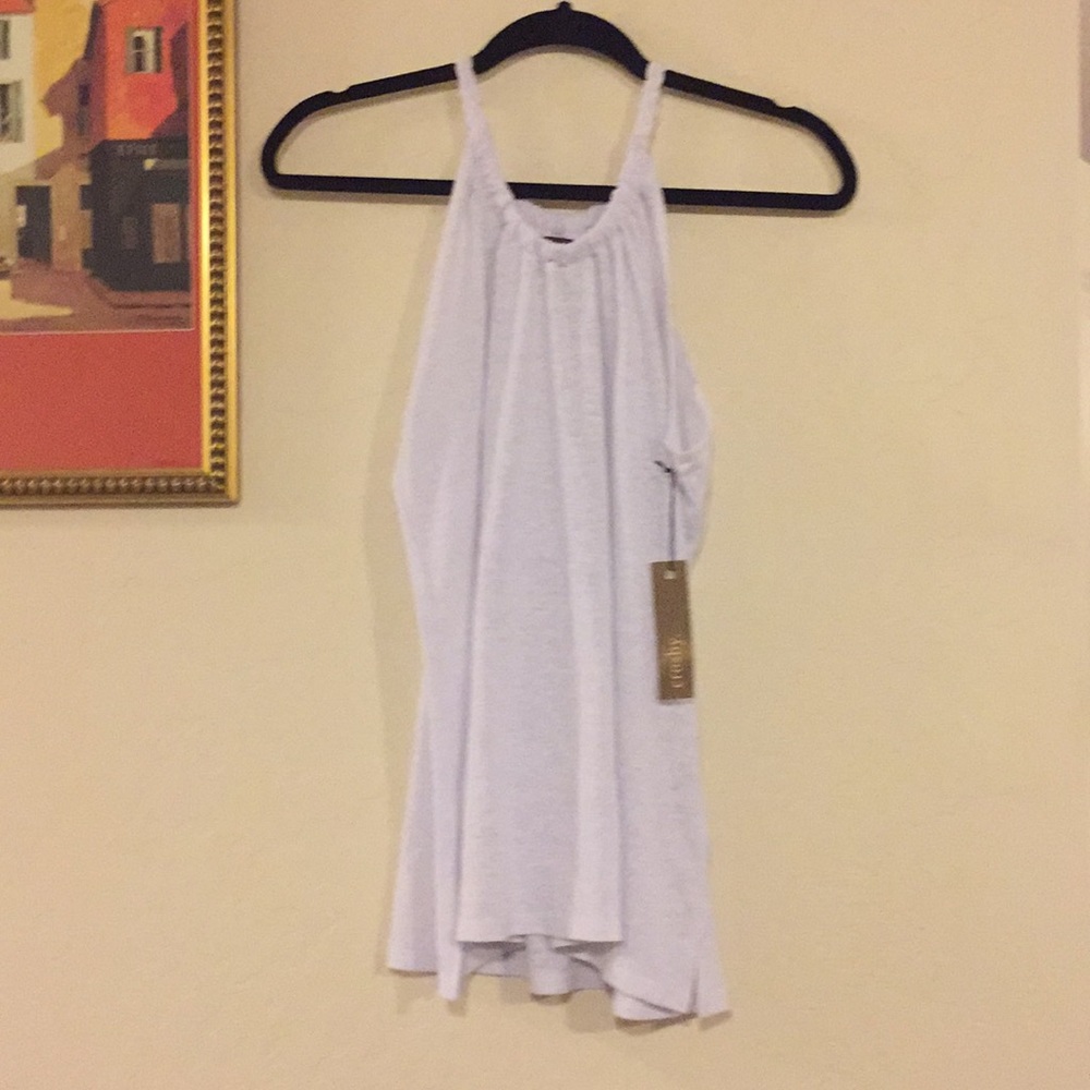 White tank